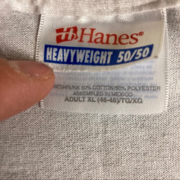 Vintage Lebron James and Kobe Bryant Tee Shirt - Picture 5 of 5